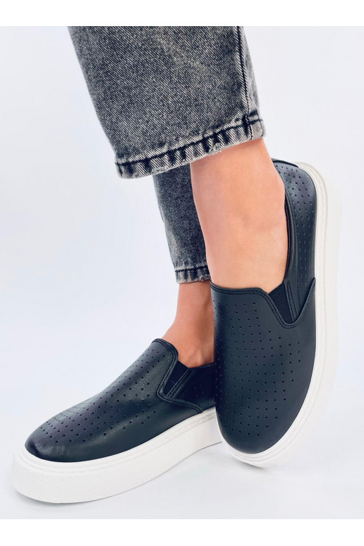 brīvā laika apavi slip-on  TOWNS BLACK